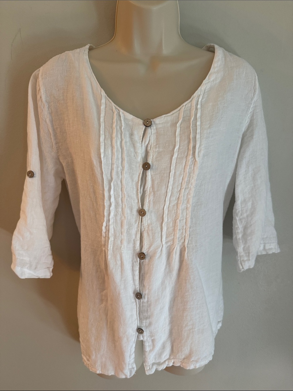 Lungo L’Arno Women's White Linen Pintuck Button-Down Cottage-core TopMedium